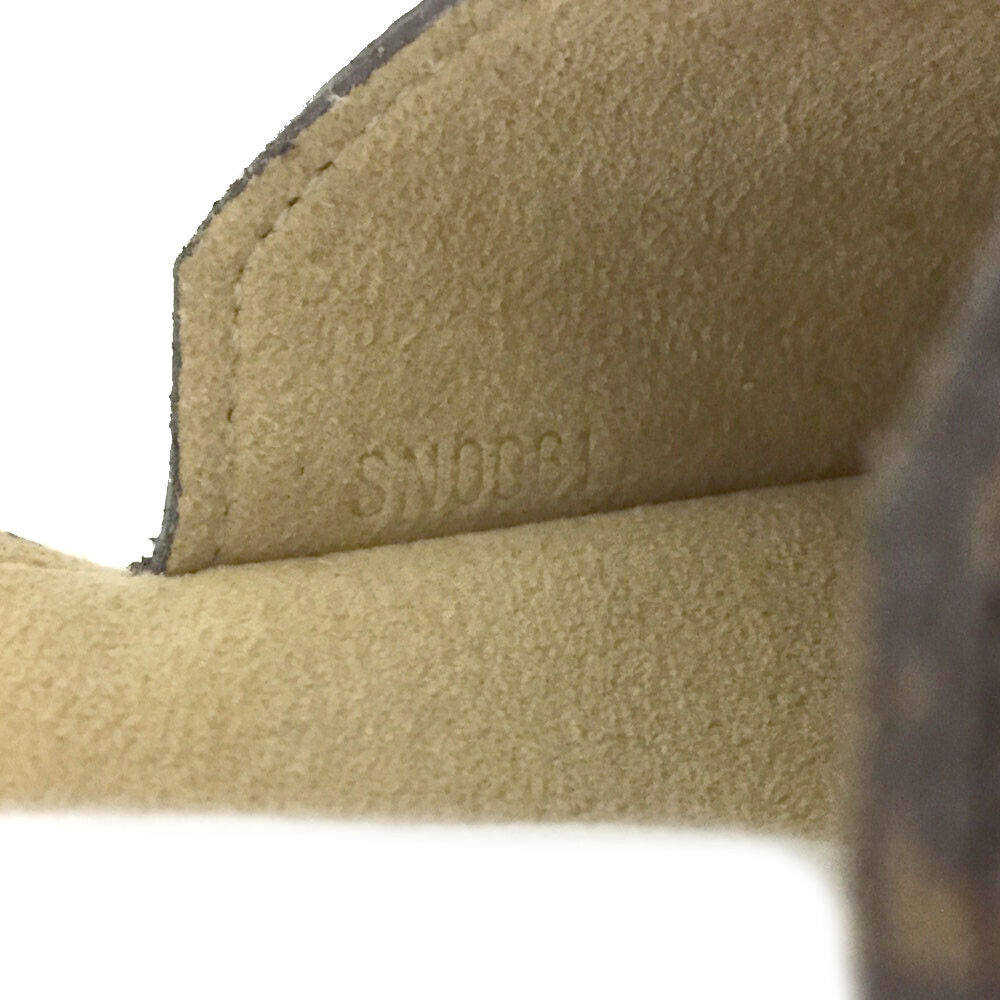 LOUIS VUITTON Monogram Etui a Lunettes Rabat Eyeglass Case