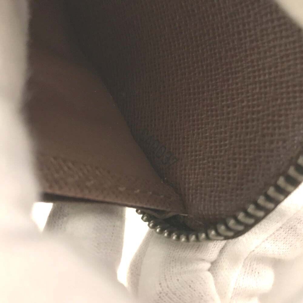 Louis Vuitton Monogram Zippy Wallet CA0037