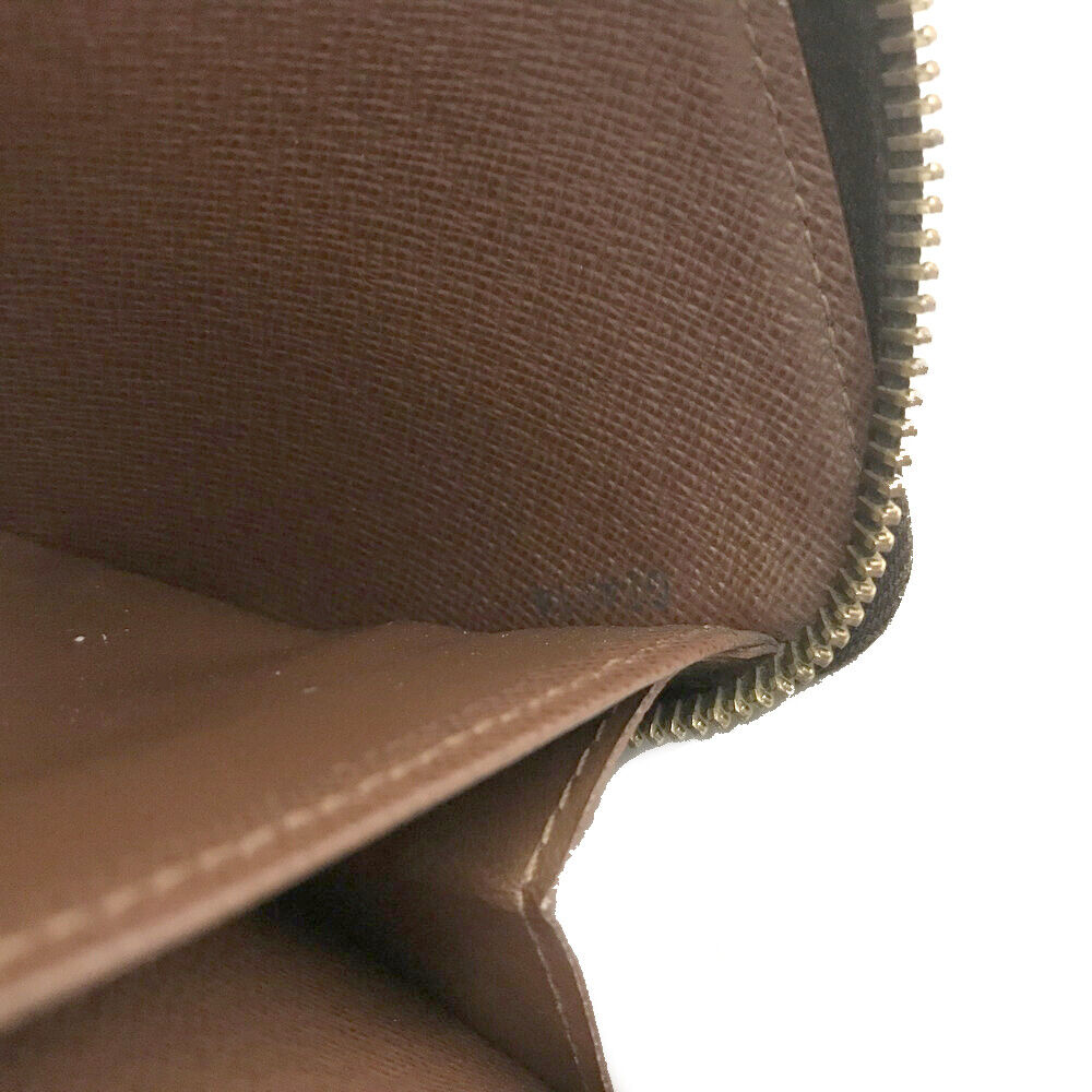 Louis Vuitton Monogram Zippy Wallet GI4114