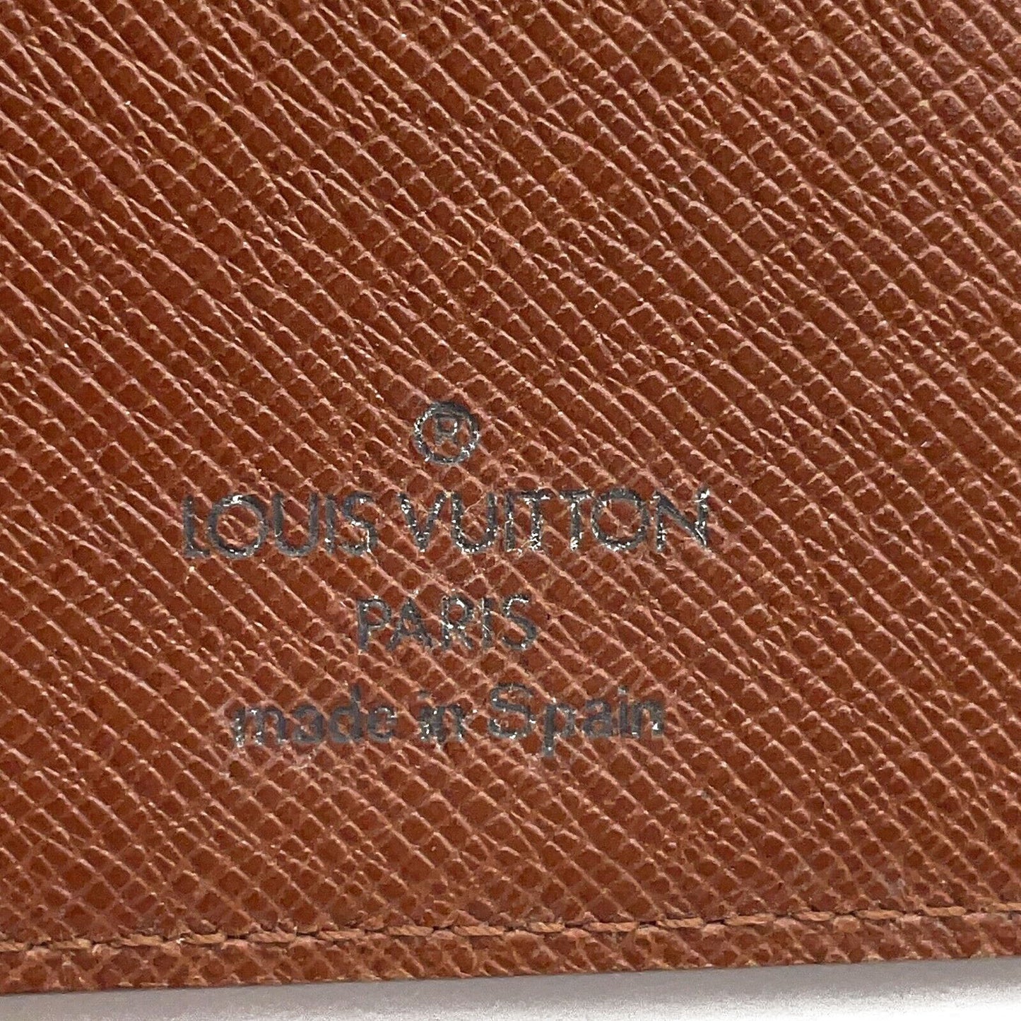 PRE-ORDER Louis Vuitton Monogram Passport Cover CA0936