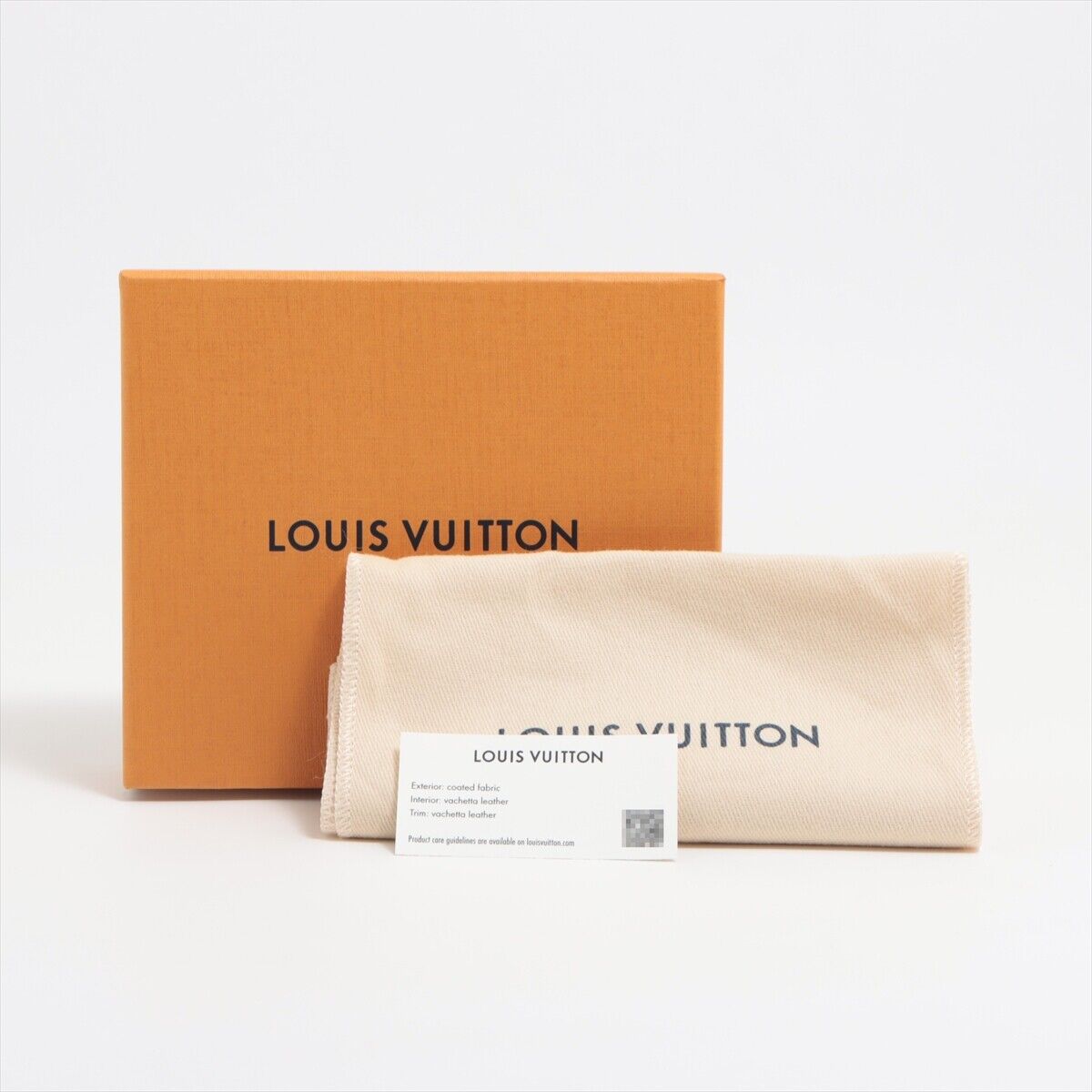 PRE-ORDER LOUIS VUITTON Monogram Recto Verso Card Holder Black