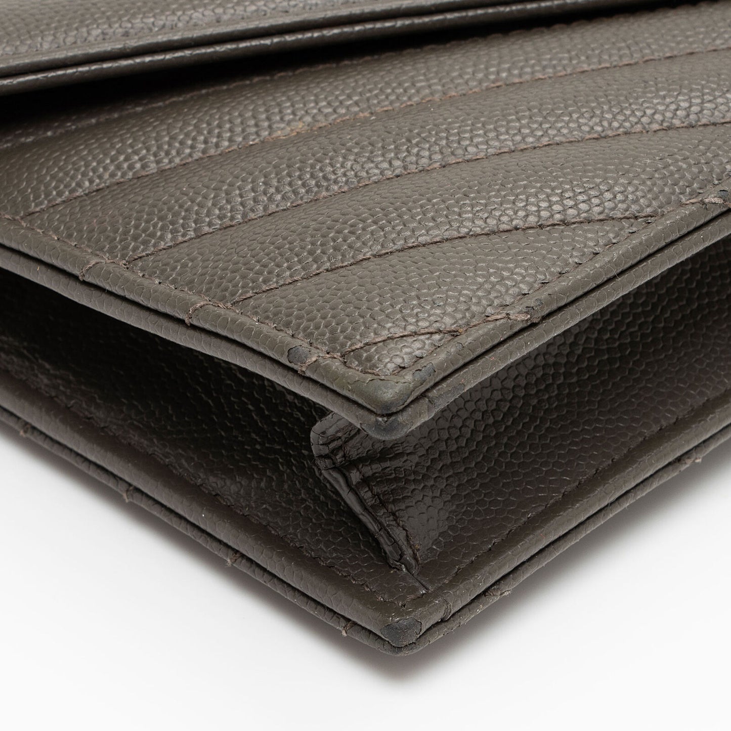 SAINT LAURENT Grain De Poudre Matelasse Chevron Monogram Chain Wallet Fog