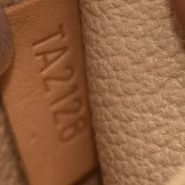 LOUIS VUITTON Epi Toiletry Pouch 26 Rose Ballerine TA128