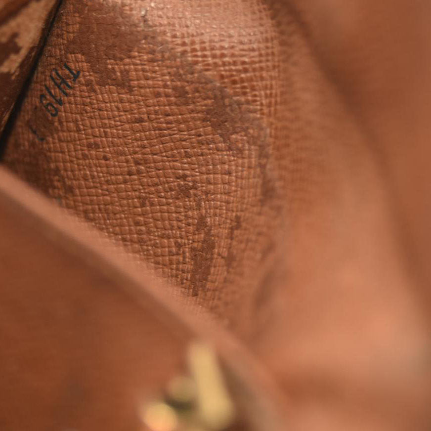 Louis Vuitton Monogram 4 Key Multicles Holder TH19