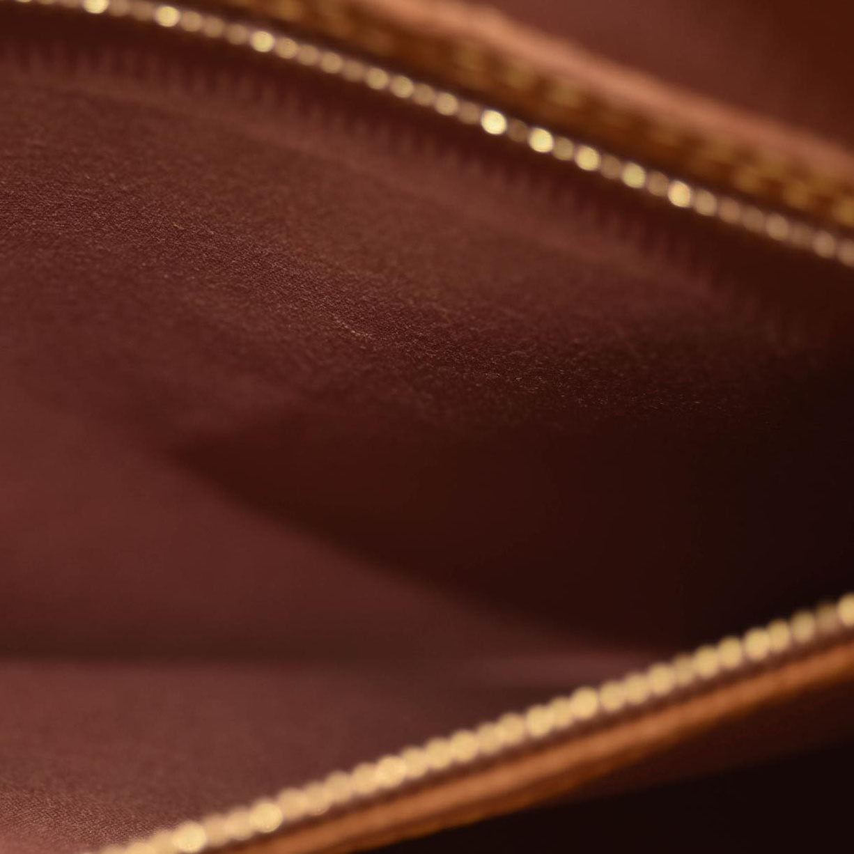 LOUIS VUITTON Vernis Brea MM Rose Velours