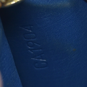 $850 1994 Louis Vuittion Epi Sarah Wallet Blue BA1904 CONSIGNMENT