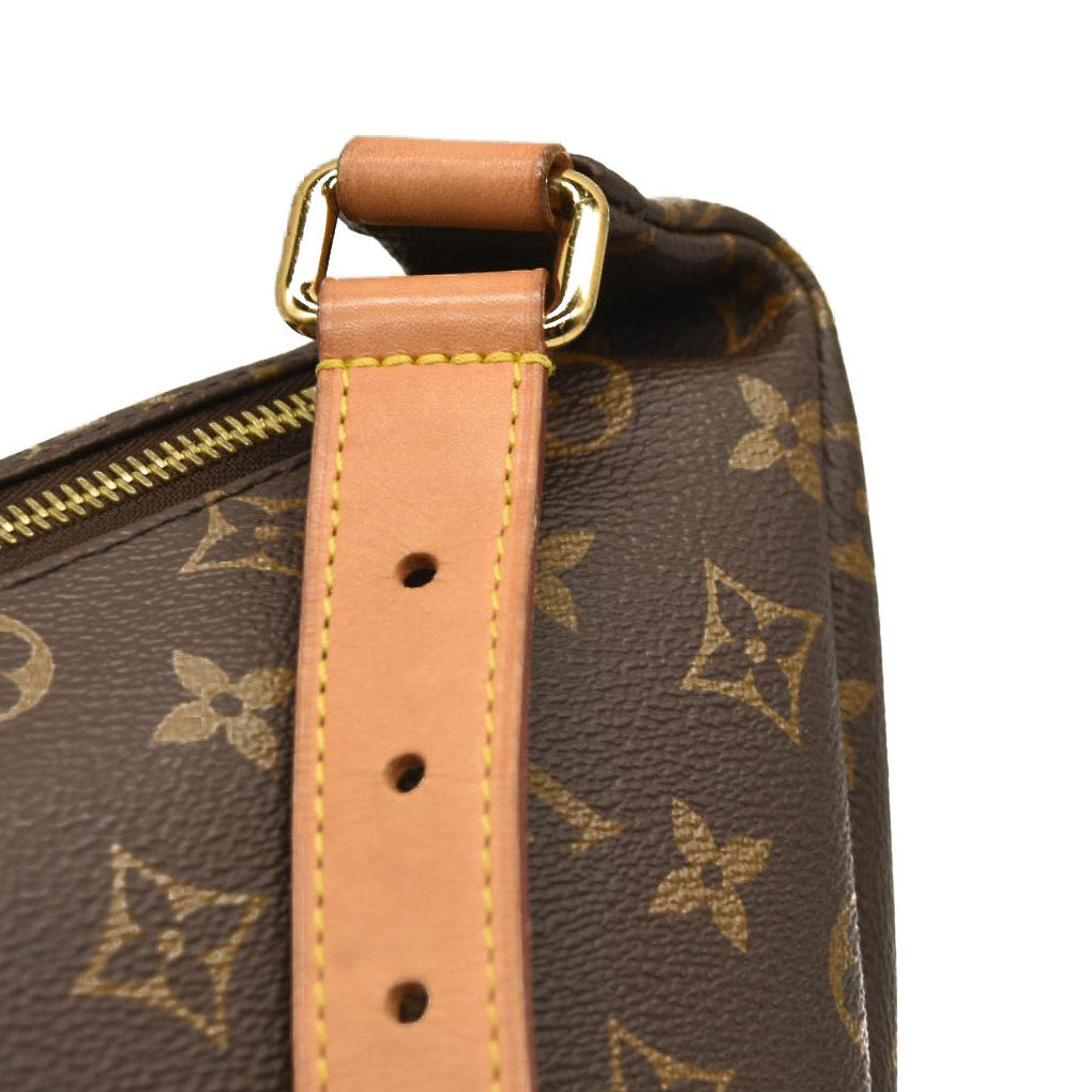 LOUIS VUITTON Monogram Bumbag CA2129