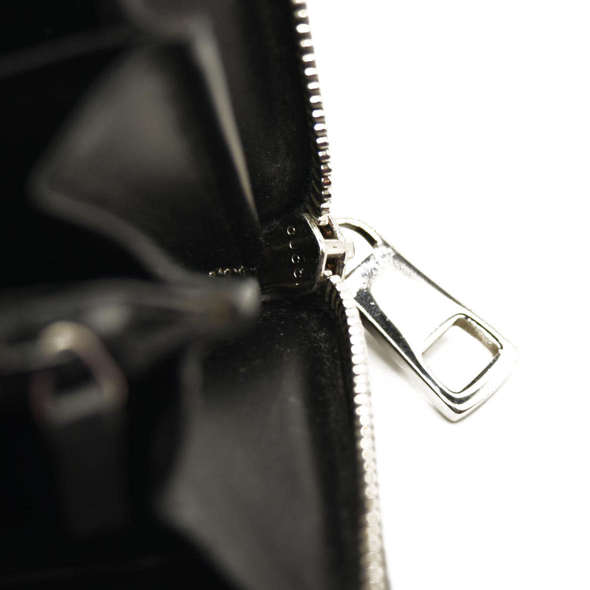 Gucci Black Guccissima Zip Around Wallet