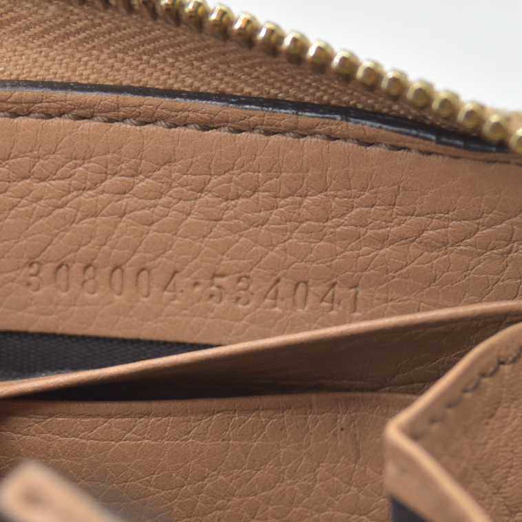 $660 Gucci Calfskin Soho Zip Around Wallet Beige Smooth