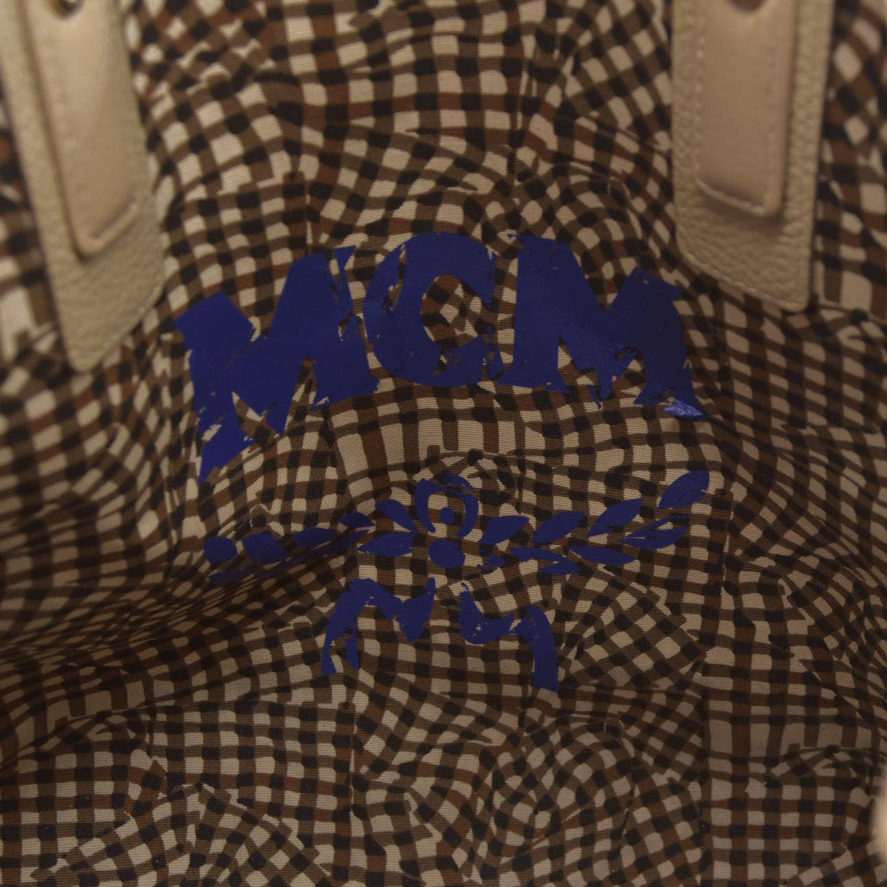 $830 MCM Tote Beige Large Liz Reversible Tote