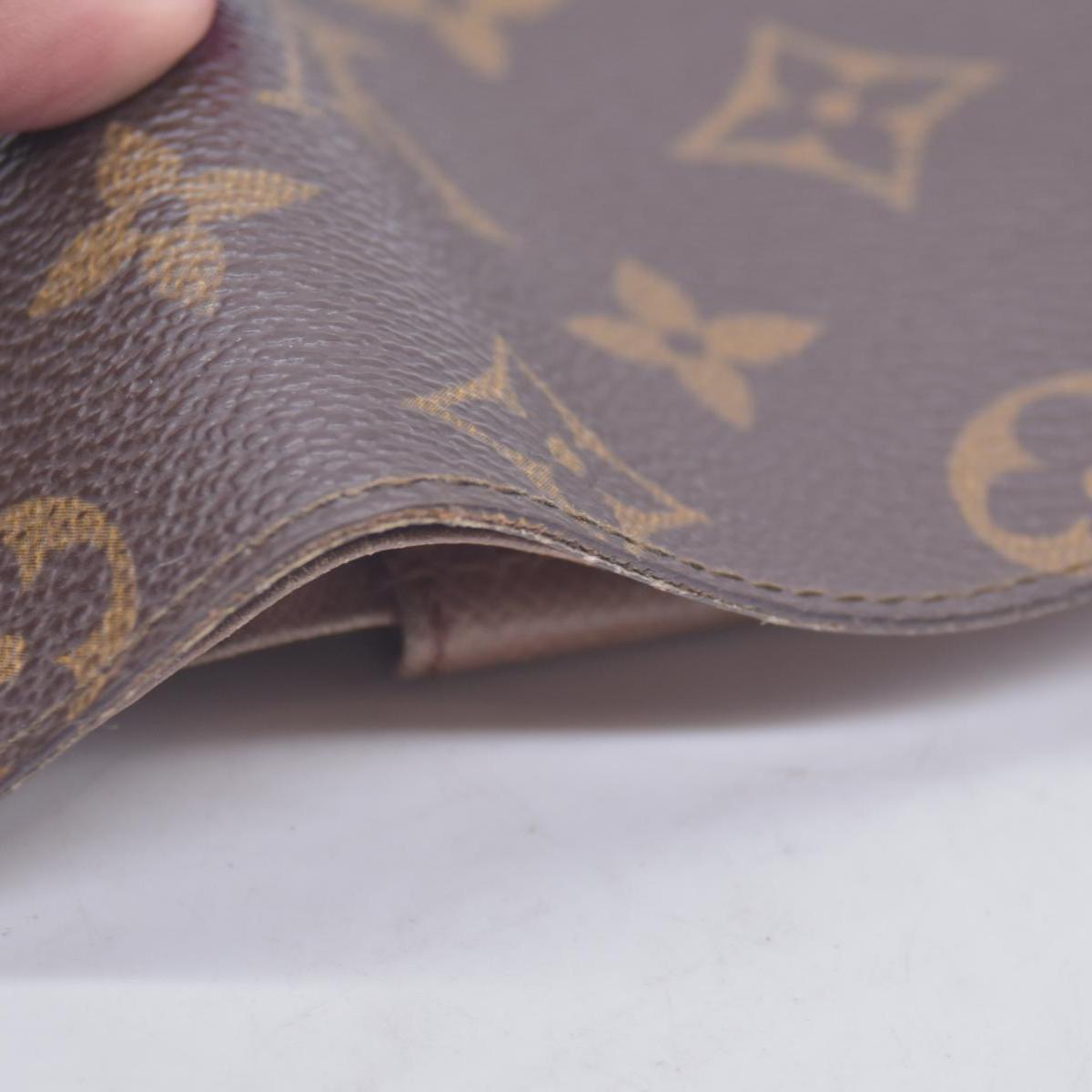 $540 Louis Vuitton Monogram Marco Wallet 884RA CONSIGNMENT 10021276