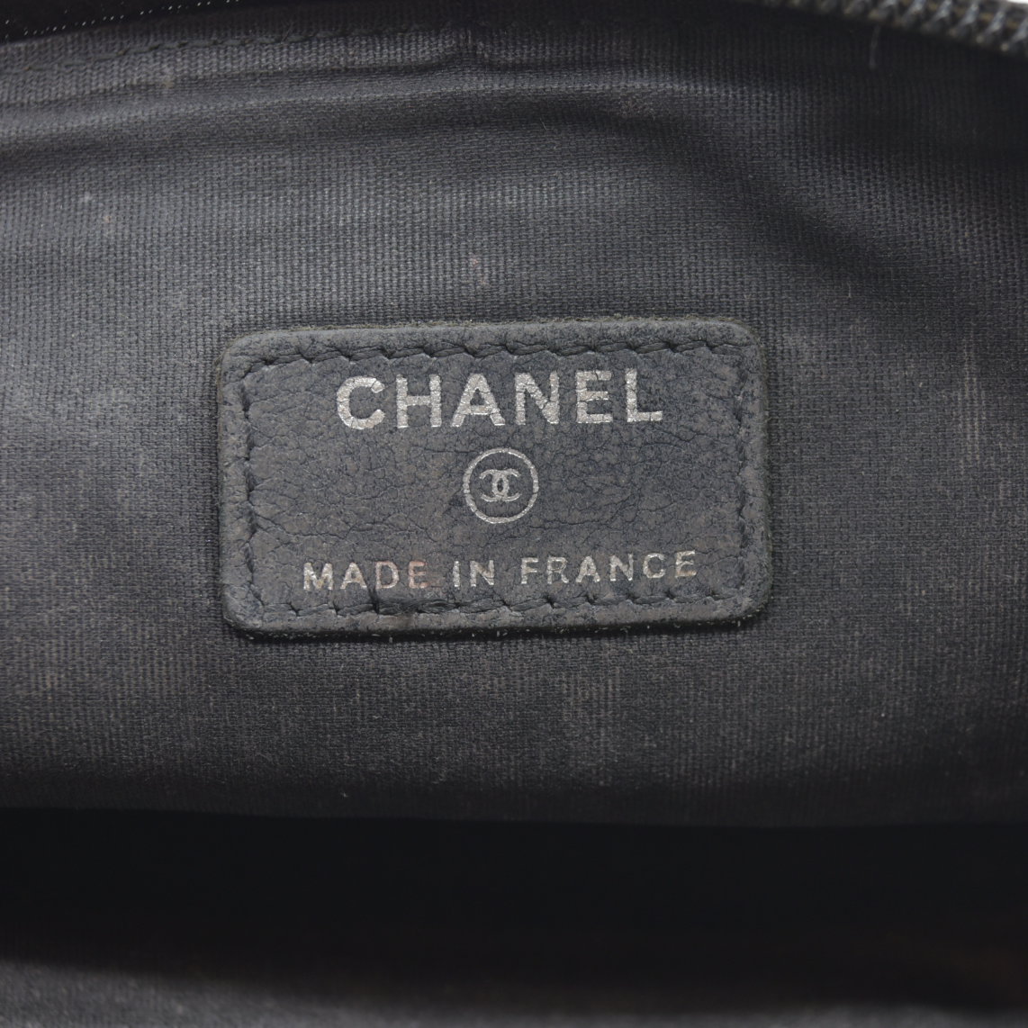 $1000 2011 Chanel Caviar Timeless CC Cosmetic Pouch Bag Black