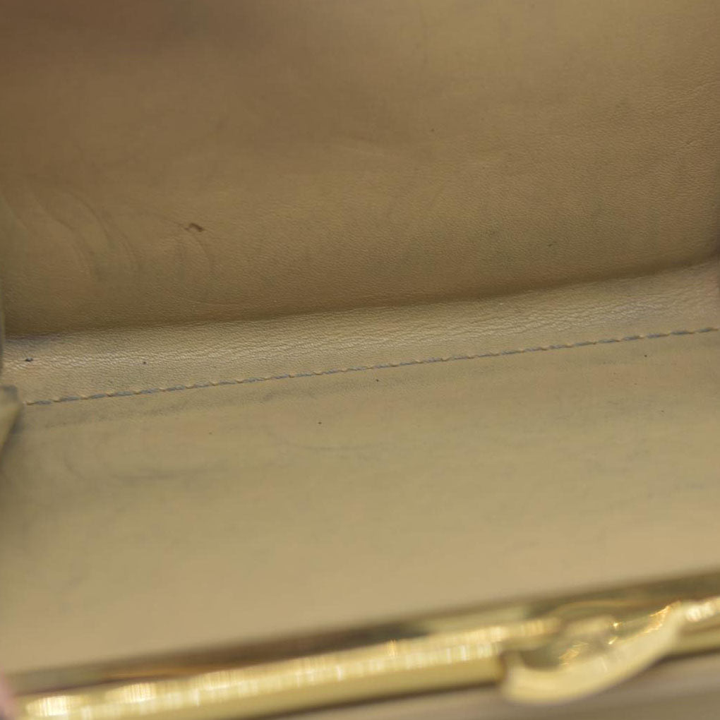 $935 Louis Vuitton 2004 Monogram Vernis French Purse