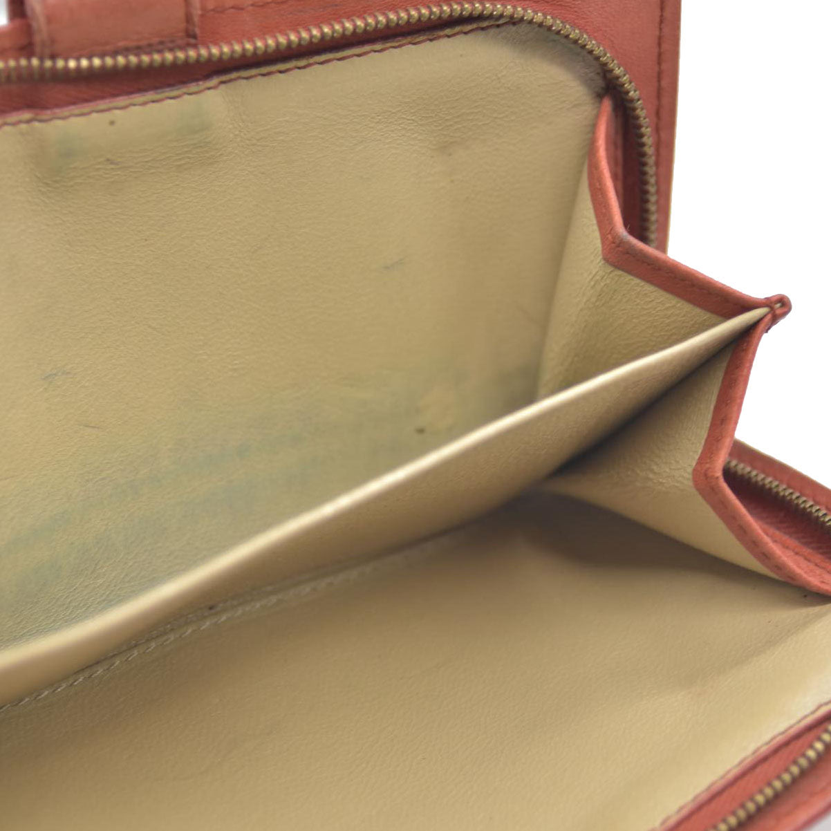 AUCTION $550 Bottega Veneta Intrecciato Lambskin Bifold Wallet Brown