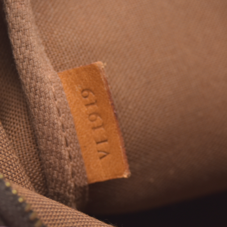 Louis Vuitton LV Accessories Pouch Pochette Accessoires Brown Monogram VI1919