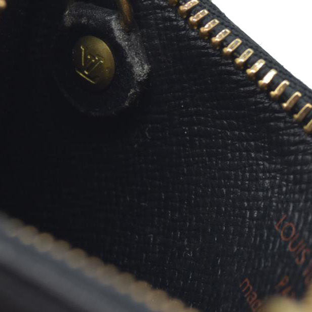 $450 Louis Vuitton Epi Key Pouch Black