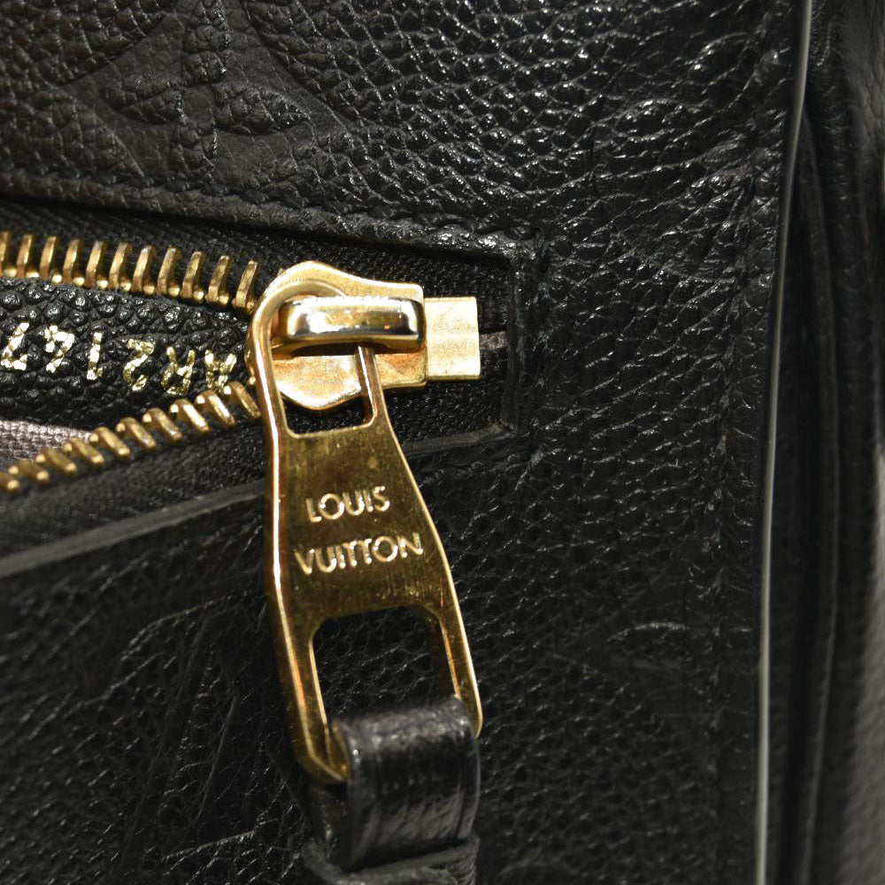 LOUIS VUITTON Empreinte Pochette Metis Black AR2147