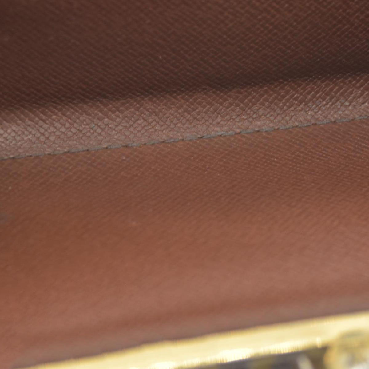$750 2003 Louis Vuitton Kisslock French Wallet MI0013