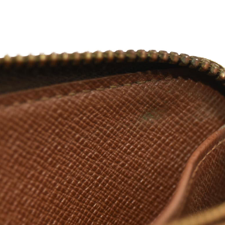 Louis Vuitton Monogram Zippy Wallet SP2057