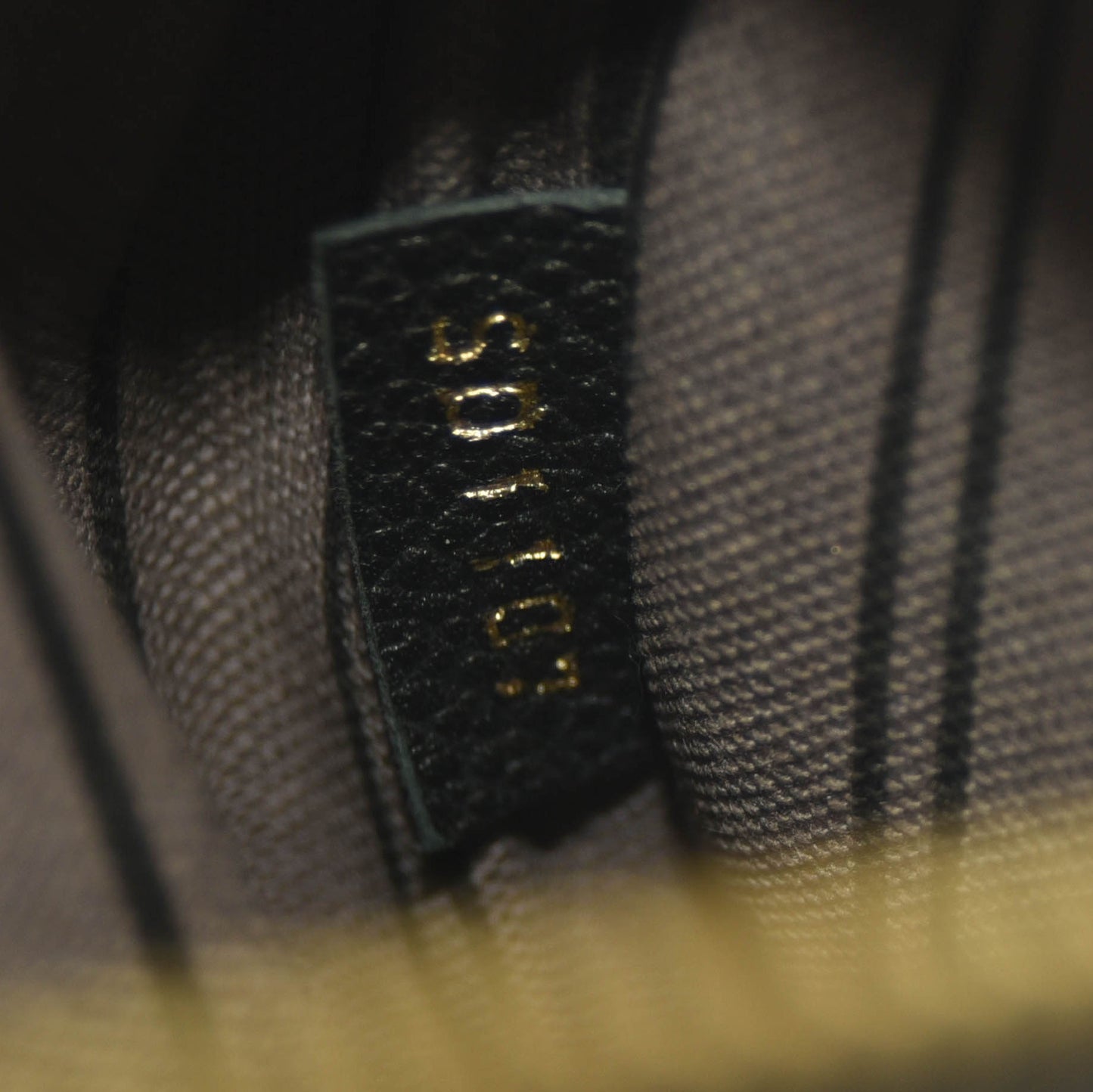 LOUIS VUITTON Empreinte Pochette Metis Black SD1107