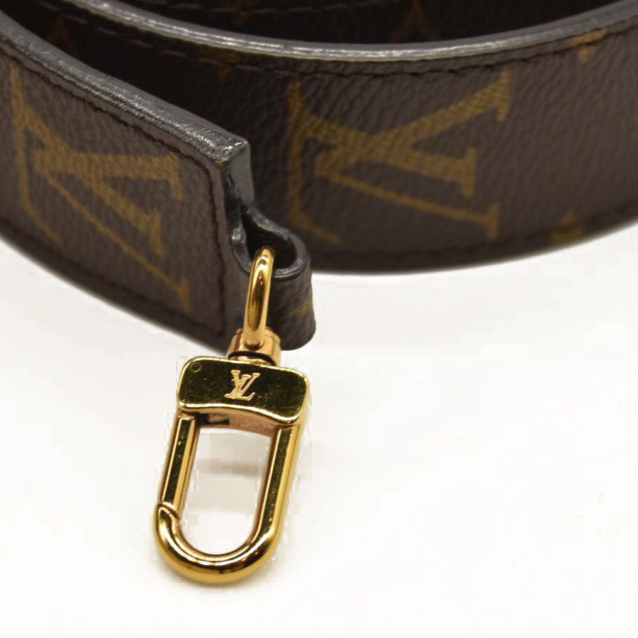 LOUIS VUITTON Patent Monogram Alma BB Magenta