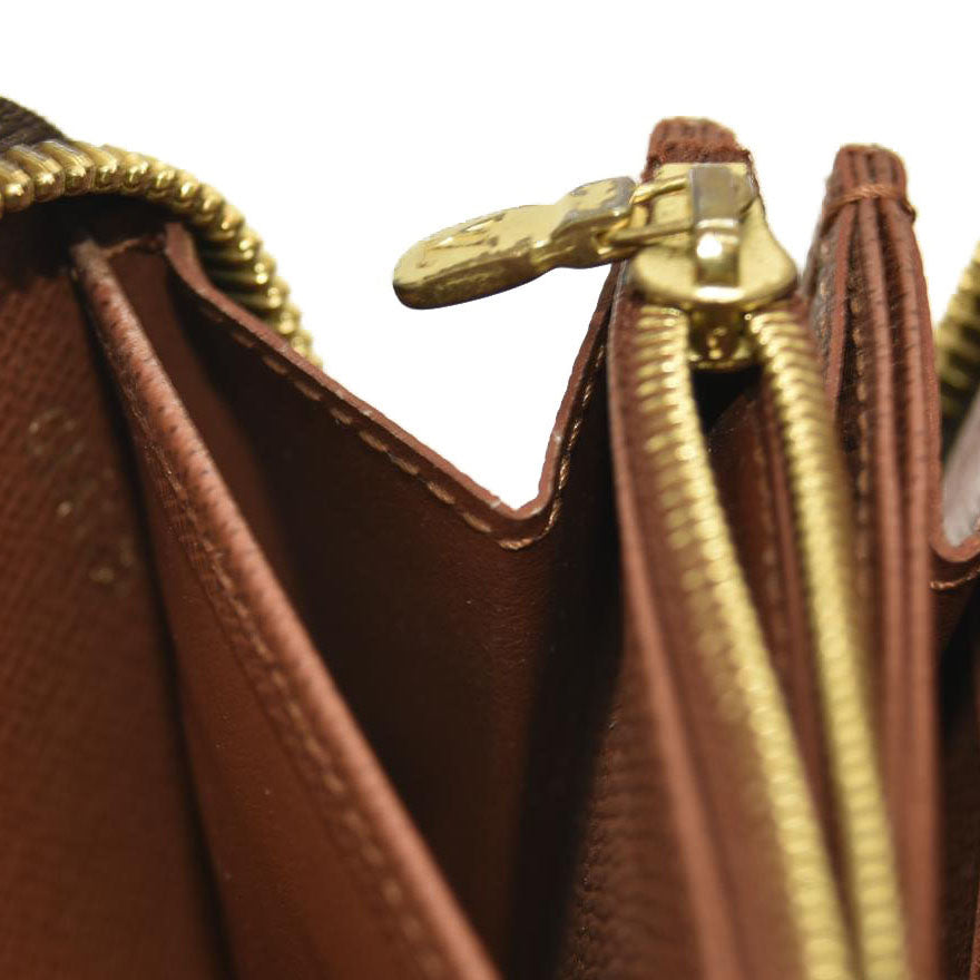 Louis Vuitton Monogram Zippy Wallet GI4128