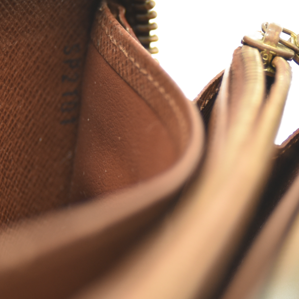 Louis Vuitton Monogram Zippy Wallet SP2101 Zip Around