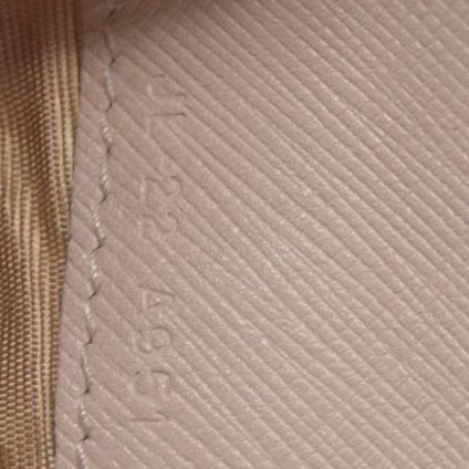 Salvatore Ferragamo Vara Ribbon Leather Bifold Wallet Pink