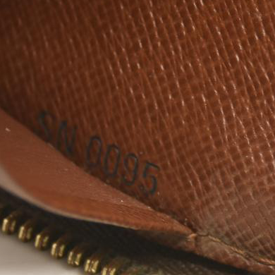 Pre-order LOUIS VUITTON Monogram Zippy Organizer Wallet SN0095