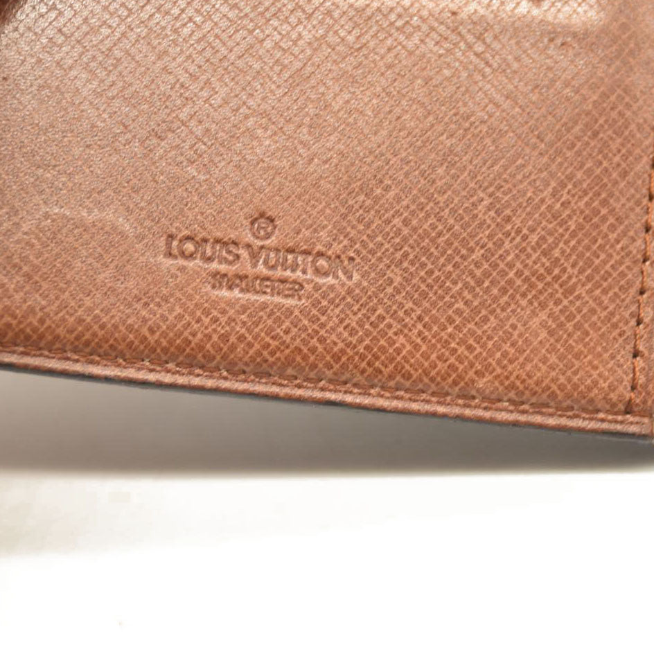 LOUIS VUITTON Monogram Passport Cover 873FA