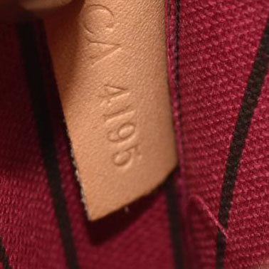 Louis Vuitton Monogram Neverfull MM Fuchsia