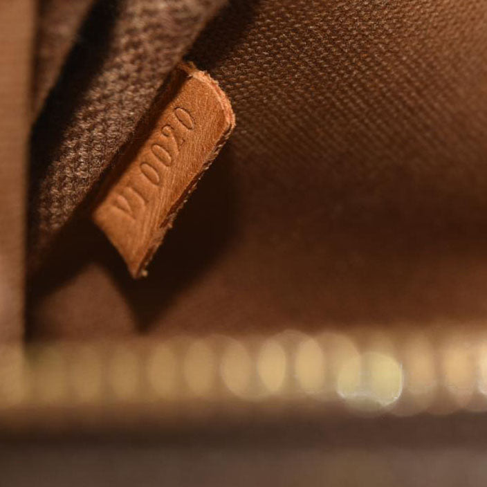 Louis Vuitton Monogram Pochette Accessories VI0020