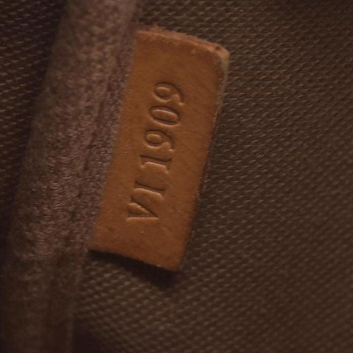 $1290 1999 Louis Vuitton Monogram Pochette Accessories Pouch Bag VI1909