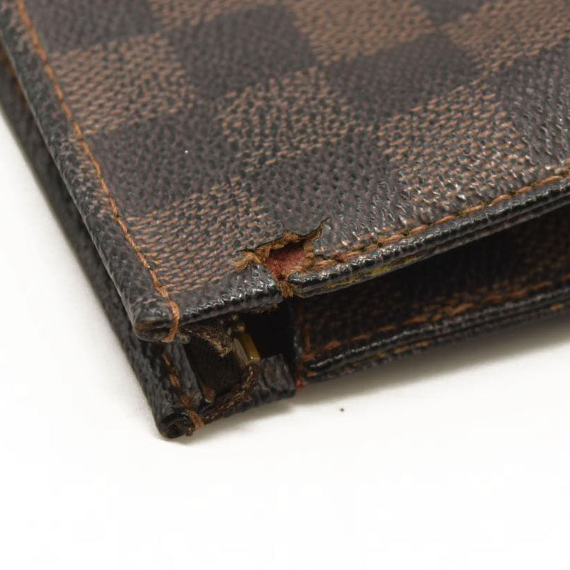 Louis Vuitton Damier Ebene Toiletry Pouch 26