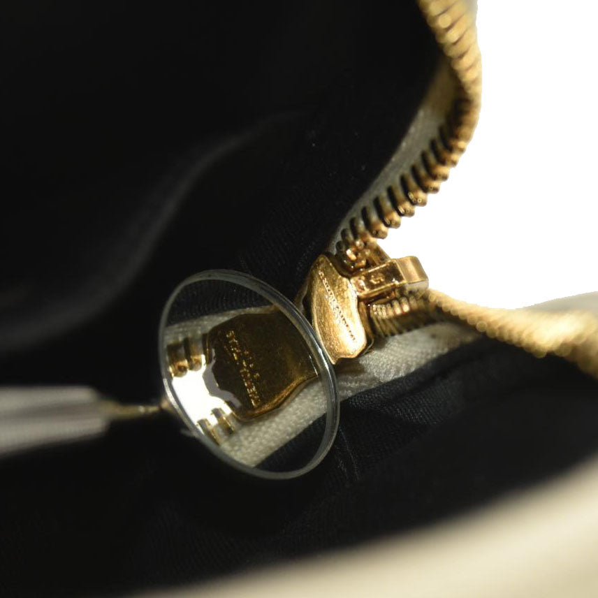 Saint Laurent Grain De Poudre Matelasse Chevron Quilted Round Vinyle Camera Bag Crema Soft