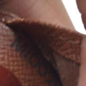 AUCTION $750 Louis Vuitton Monogram French Purse Wallet MI0020