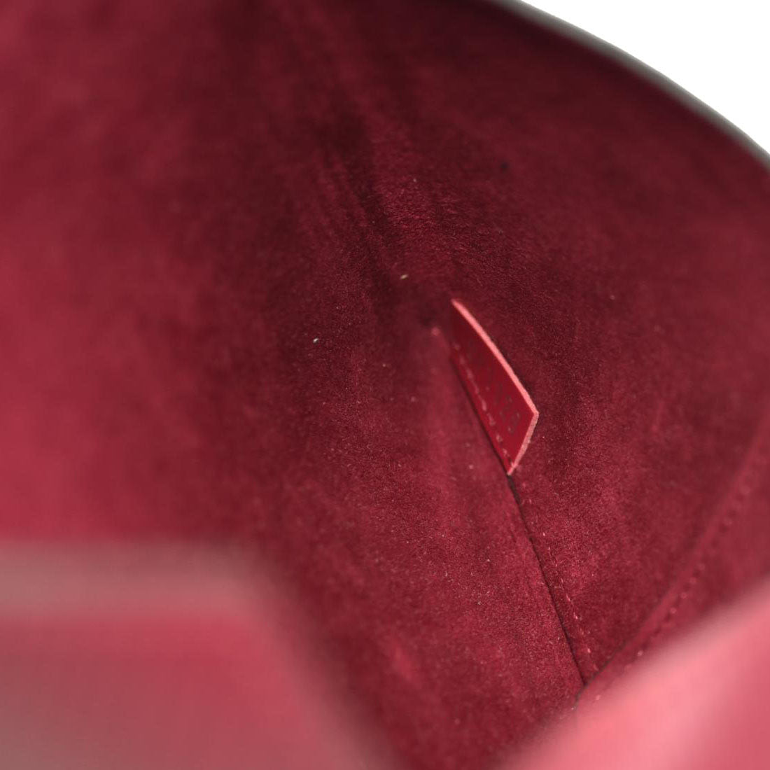 AUCTION $1050 Louis Vuitton Epi Medium Kirigami Pochette Insert Fuchsia