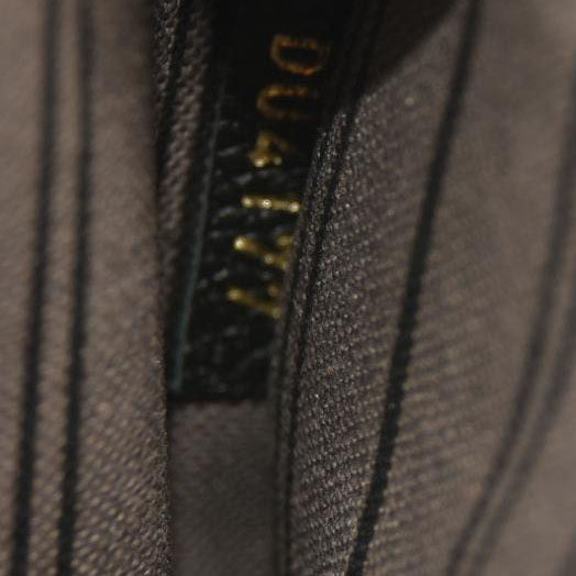 LOUIS VUITTON Empreinte Pochette Metis Black DU4177