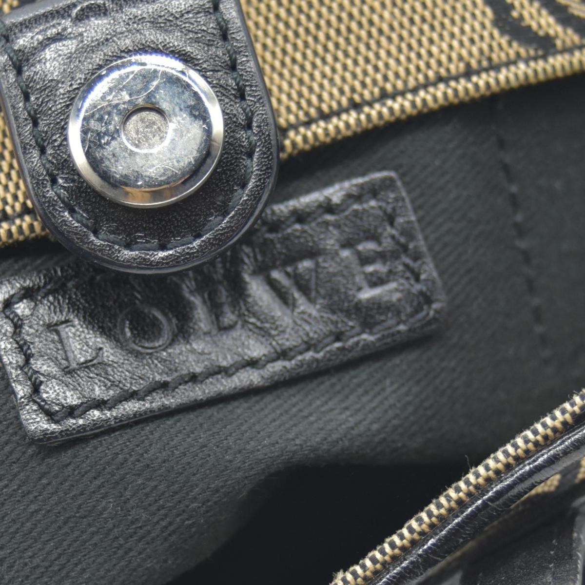 $1100 CONSIGNMENT Gucci GG Canvas Top Handle Bag Vintage