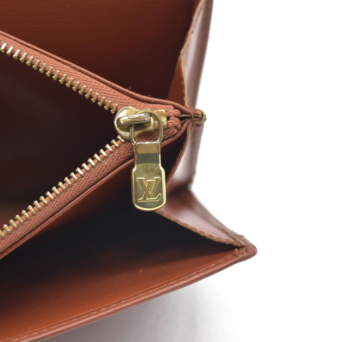 $805 Louis Vuitton Epi Porte Feuille Sarah Leather Long Bifold Wallet CA0975