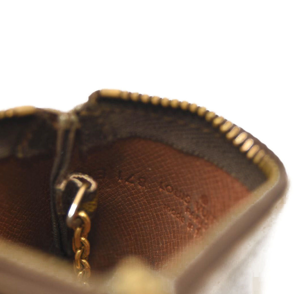 LOUIS VUITTON Monogram Key Pouch