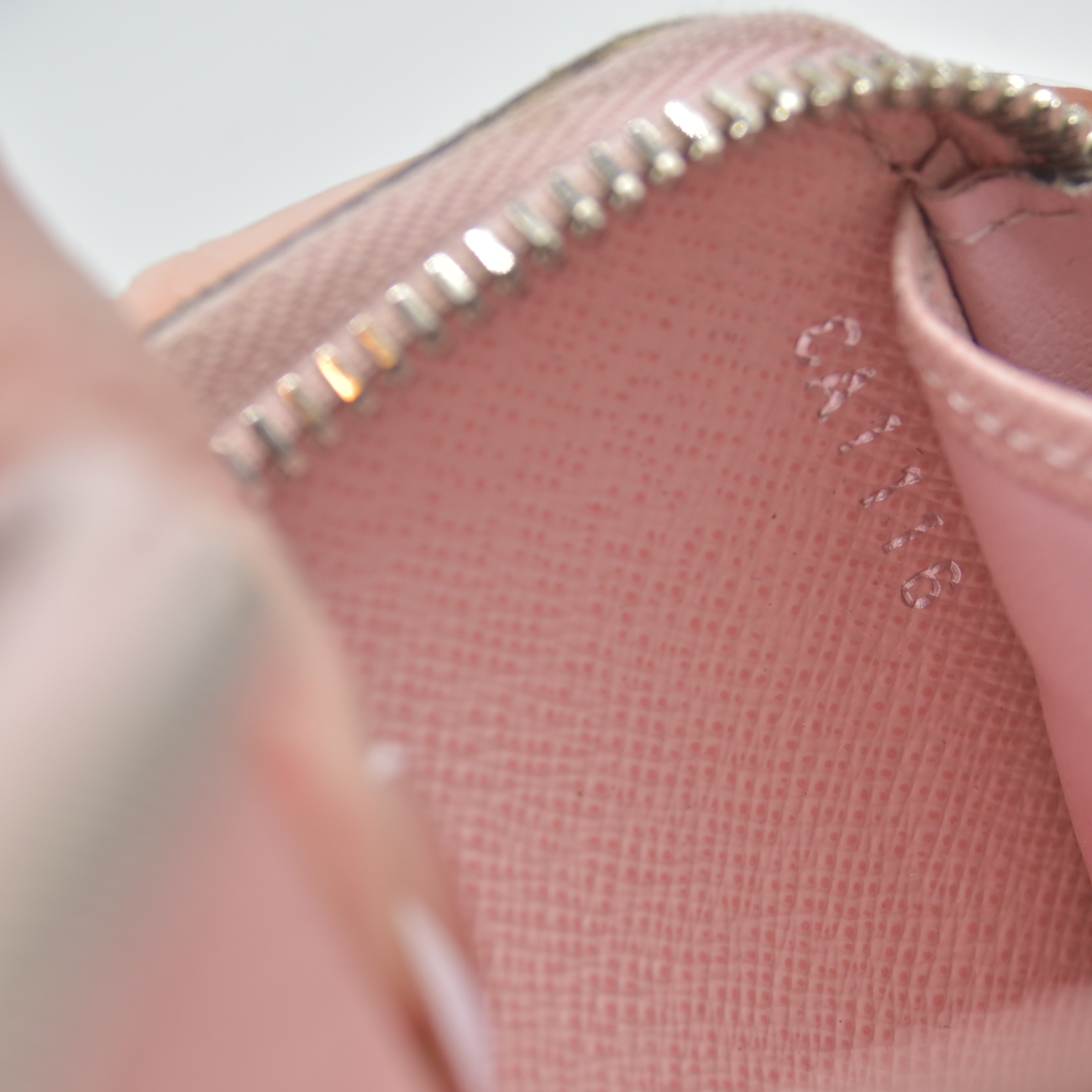 $1040 2016 LOUIS VUITTON Epi Zippy Wallet Rose Ballerine CA1116