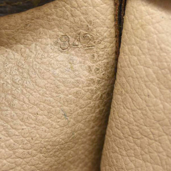 Louis Vuitton Monogram Toiletry Pouch 26 842