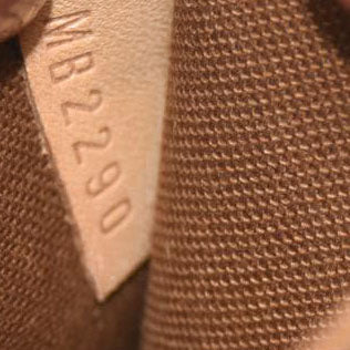 LOUIS VUITTON Monogram Multi Pochette Accessories Kaki MB2290