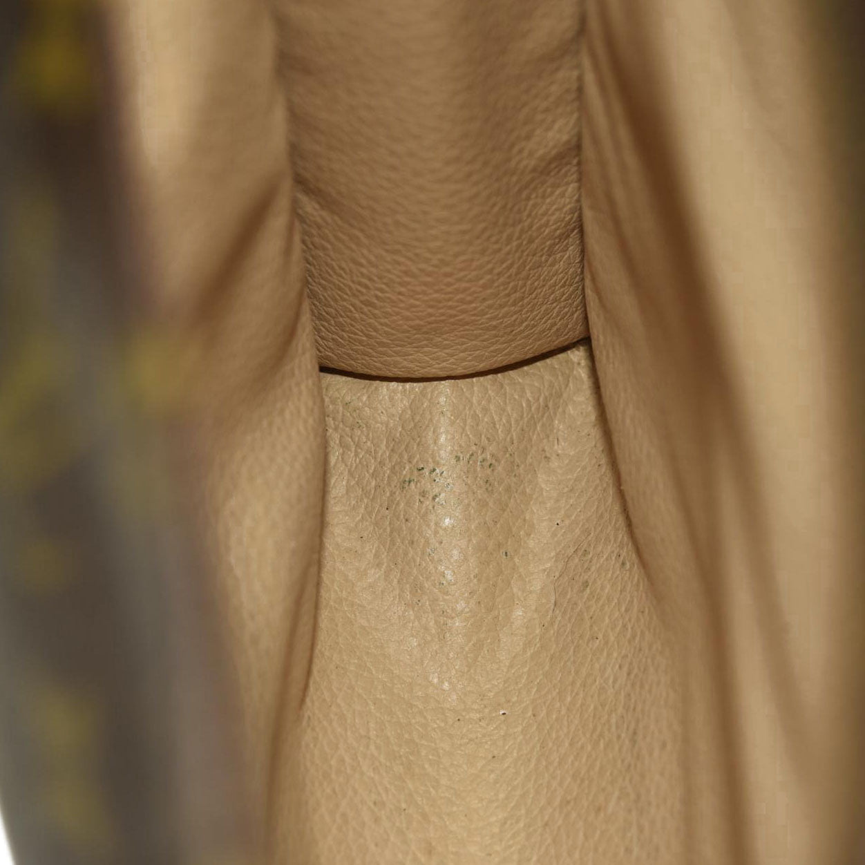 Louis Vuitton Monogram Toiletry Pouch 26 851