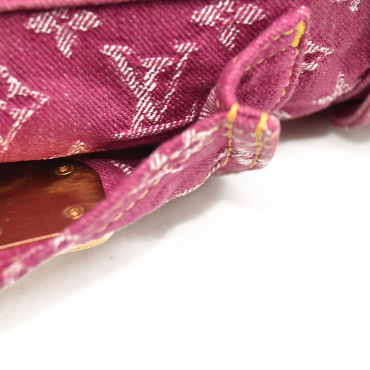 LOUIS VUITTON Monogram Denim Neo Speedy Fuchsia