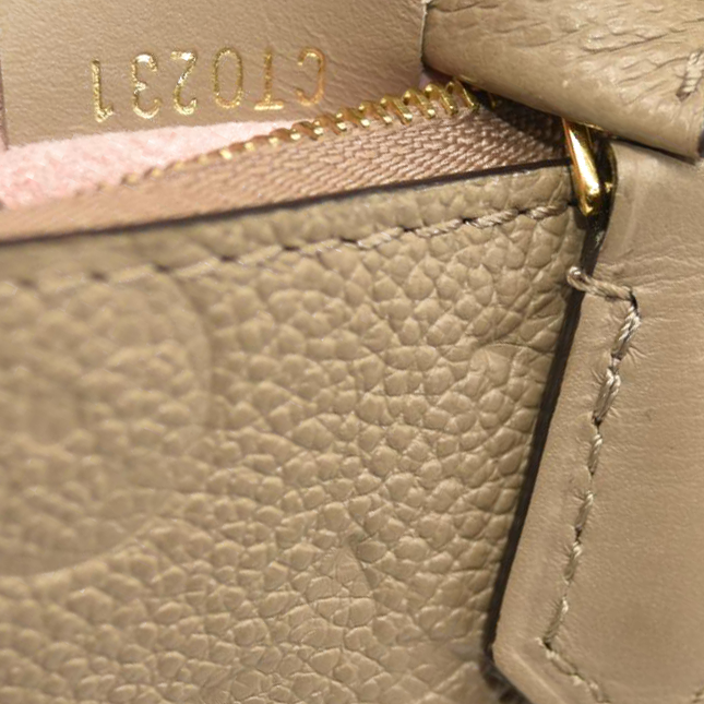 LOUIS VUITTON Empreinte Montsouris NM Tourterelle