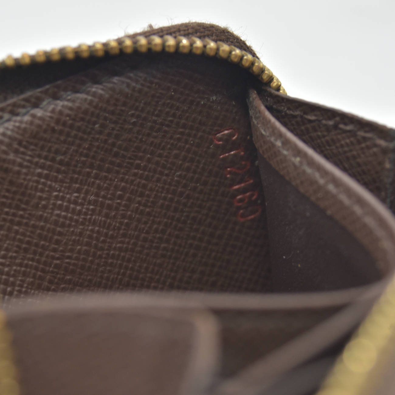 $545 2010 Louis Vuitton Damier Ebene Zippy Coin Purse CT2160