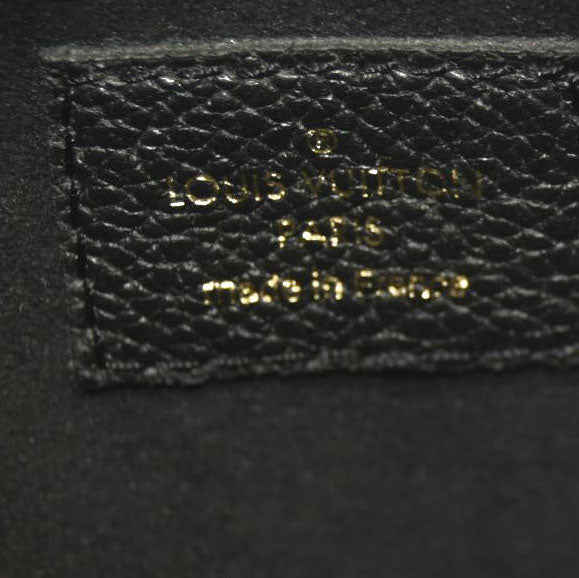 LOUIS VUITTON Empreinte Monogram Giant Multi Pochette Accessories Black RFID