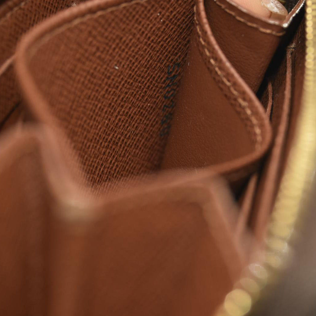 Louis Vuitton Monogram Zippy Coin Purse SN0260